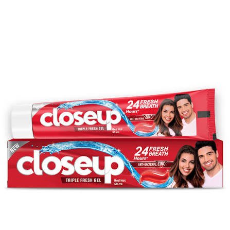 Close Up Toothpaste Red Triple Freshness Regular 50 ml - كلوز أب معجون أسنان أحمر ثلاثي الانتعاش عادي 50 مل